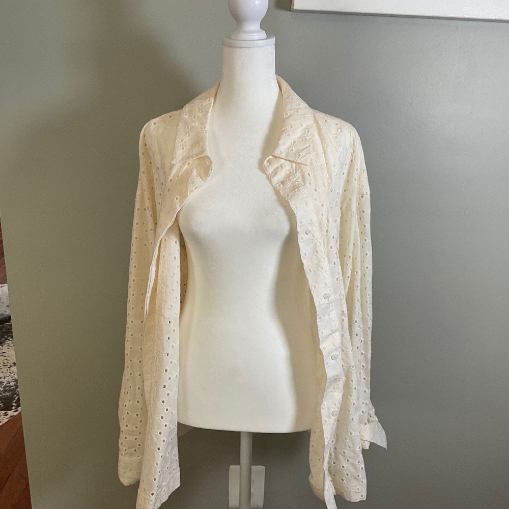 ALFANI; EYELET COTTON BLOUSE; LONG SLEEVE; CREAM COLOR; SIZE XL USA